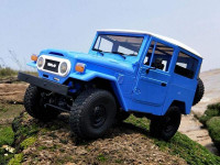 Радиоуправляемая машина WPL японский внедорожник FJ40 (голубая) 4WD 2.4G 1/16 RTR