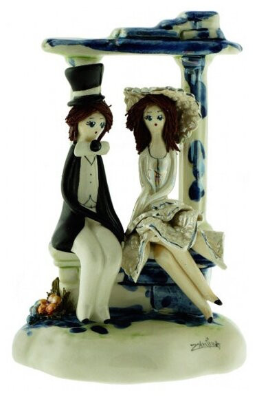 Статуэтка Пара в парке, высота 13 см