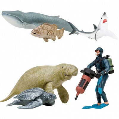 Фигурки игрушки серии "Мир морских животных": Серый кит, ламантин, ...