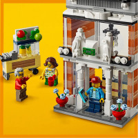 Детский конструктор Lego Creator "Зоомагазин и кафе в центре города"