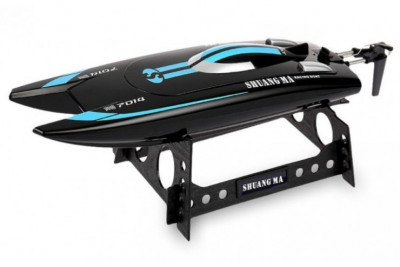 Радиоуправляемый катер