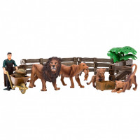 Игрушки фигурки в наборе серии "На ферме", 10 предметов (фермер, семья львов, дерево, ограждение-загон, инвентарь)