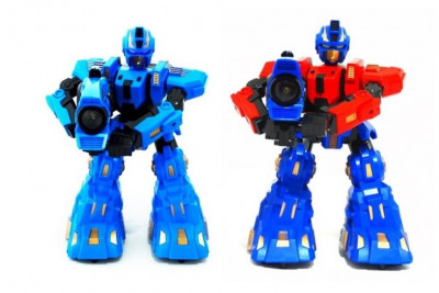 Радиоуправляемый бой роботов