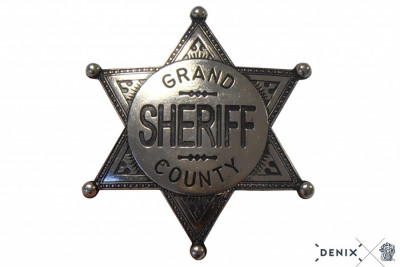 Значок шерифа с застежкой типа "булавка", размер 7х6х0,6 см