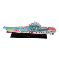 Модель военного корабля авианосец "Адмирал Кузнецов"