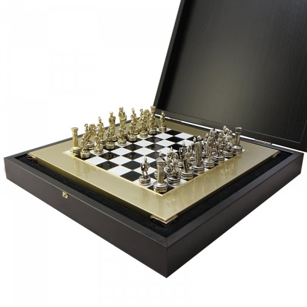 Шахматный набор подарочный  Греко-Романский период, черно-белая с золотом доска