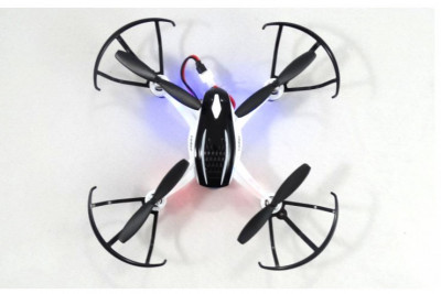 Радиоуправляемый Квадрокоптер с Камерой
