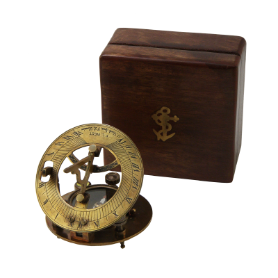 Морской компас в деревянном футляре, размер 10х10х5 см