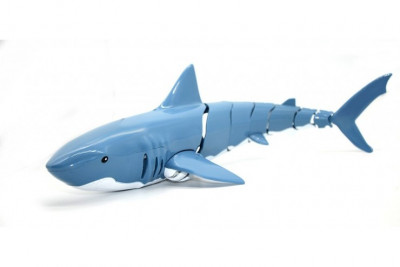 Робот акула на пульте управления (Плавает по поверхности)