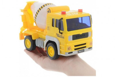 Радиоуправляемая бетономешалка 1:20