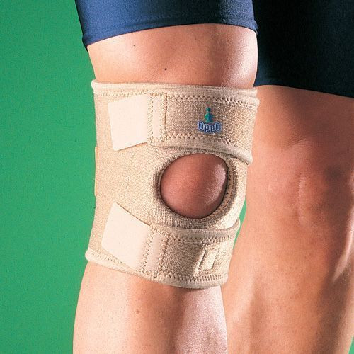 Медицинский бандаж на коленный сустав (наколенник)