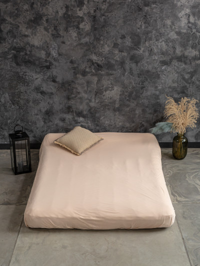 Трикотажная простынь на резинке, цвет кремовый