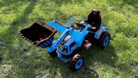 Детский электромобиль трактор с механическим ковшом JS328A-B 