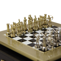 Шахматы с фигурами из бронзы Античные войны, высота фигурок 5,4 см