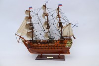 Сувенирная модель парусника 12 Апостолов, Россия