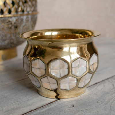Кашпо из латуни декорированное перламутром, Индия, размер H = 14 см