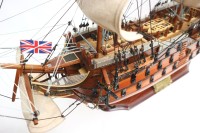 Коллекционная модель парусника HMS Victory, размер 72х18х66 см, Англия