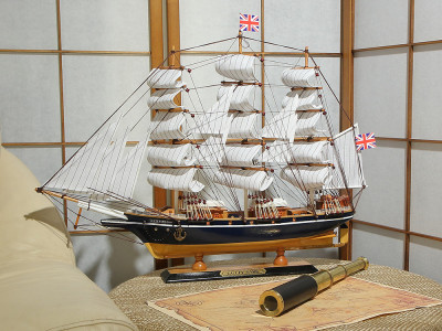 Модель парусника "Cutty Sark"