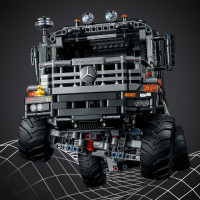 Детский конструктор Lego Technic "Полноприводный грузовик-внедорожник Mercedes-Benz Zetros"