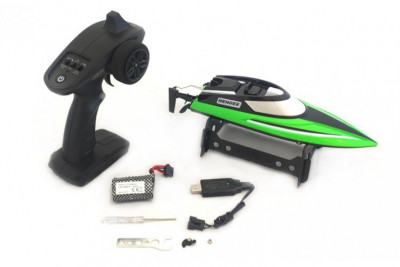 Катер на радиоуправлении Shadow Storm (2.4G, до 20 км/ч, 30 см)