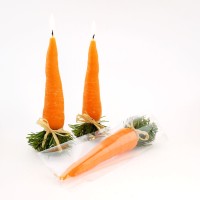 Новогодняя свеча "Морковка"