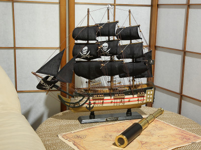 Модель парусника "Черная Жемчужина"