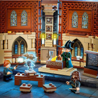 Детский конструктор Lego Harry Potter "Учёба в Хогвартсе: Урок трансфигурации"