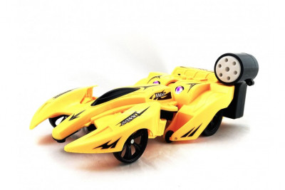 Робот трансформер на пульте управления (Световые и звуковые эффекты, стреляет...